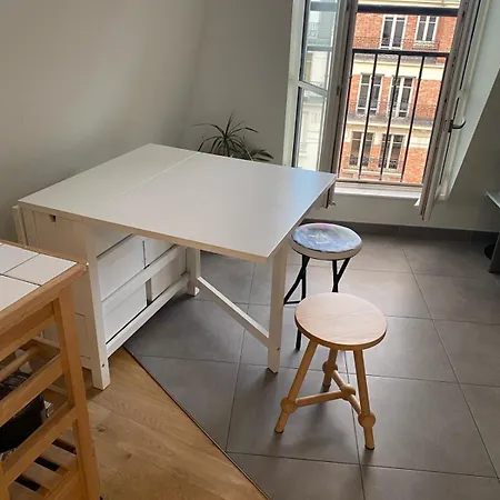 Apparemment Au Coeur De - 6 Eme