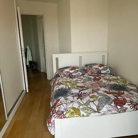 Apartman Apparemment Au Coeur De - 6 Eme *